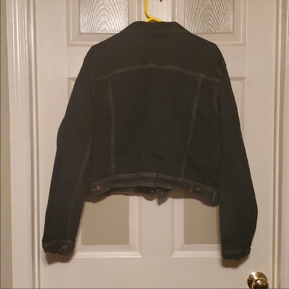 Jean Jacket - Picture 2 of 3